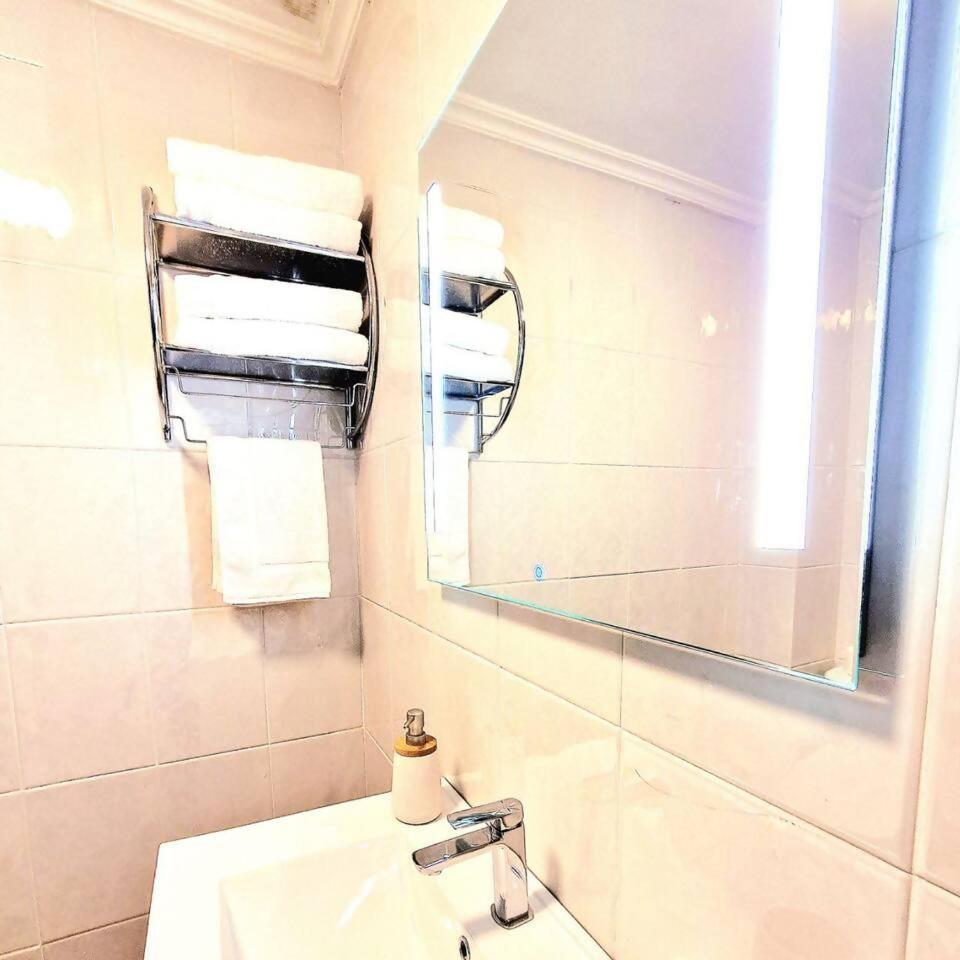 Espacioso Y Luminoso Apartamento Ourense Eksteriør bilde